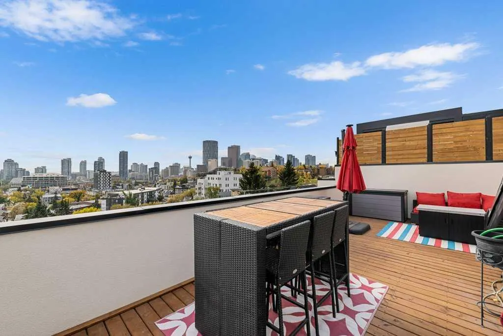 713 5 Street NE, #2