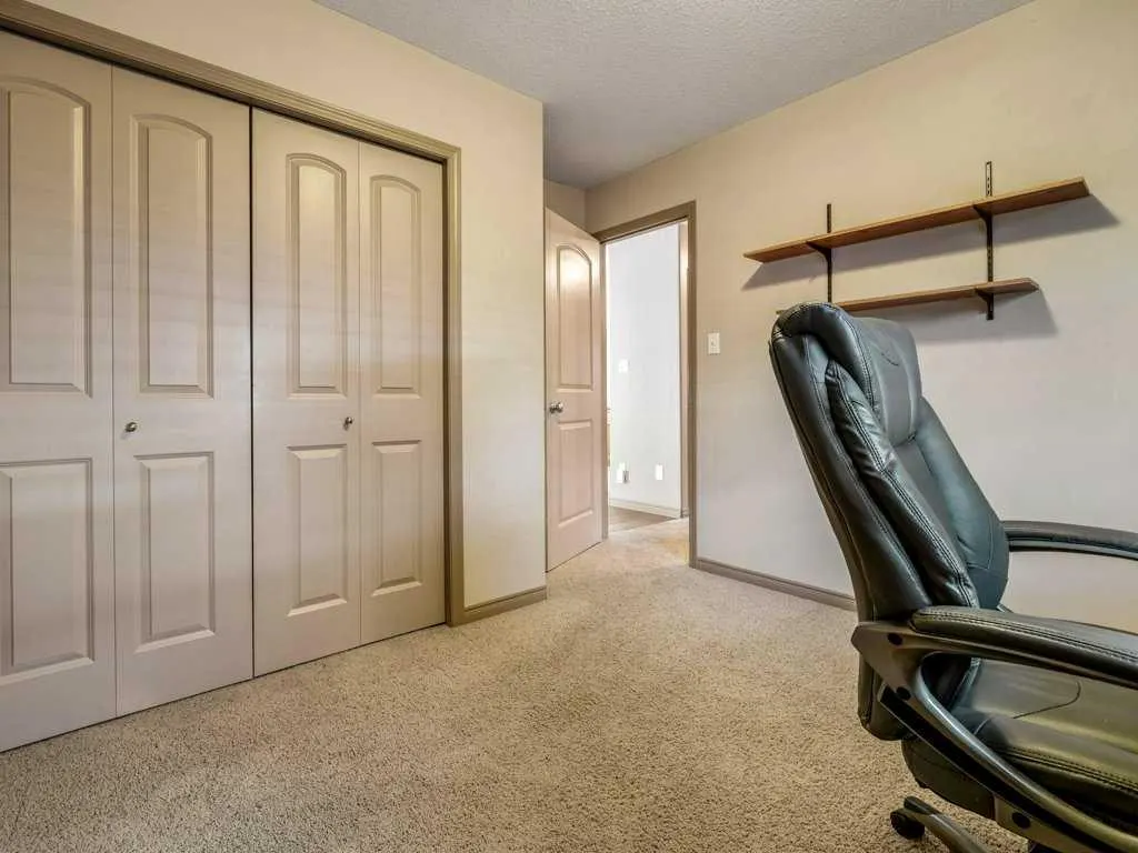 48 Aberdeen Road W