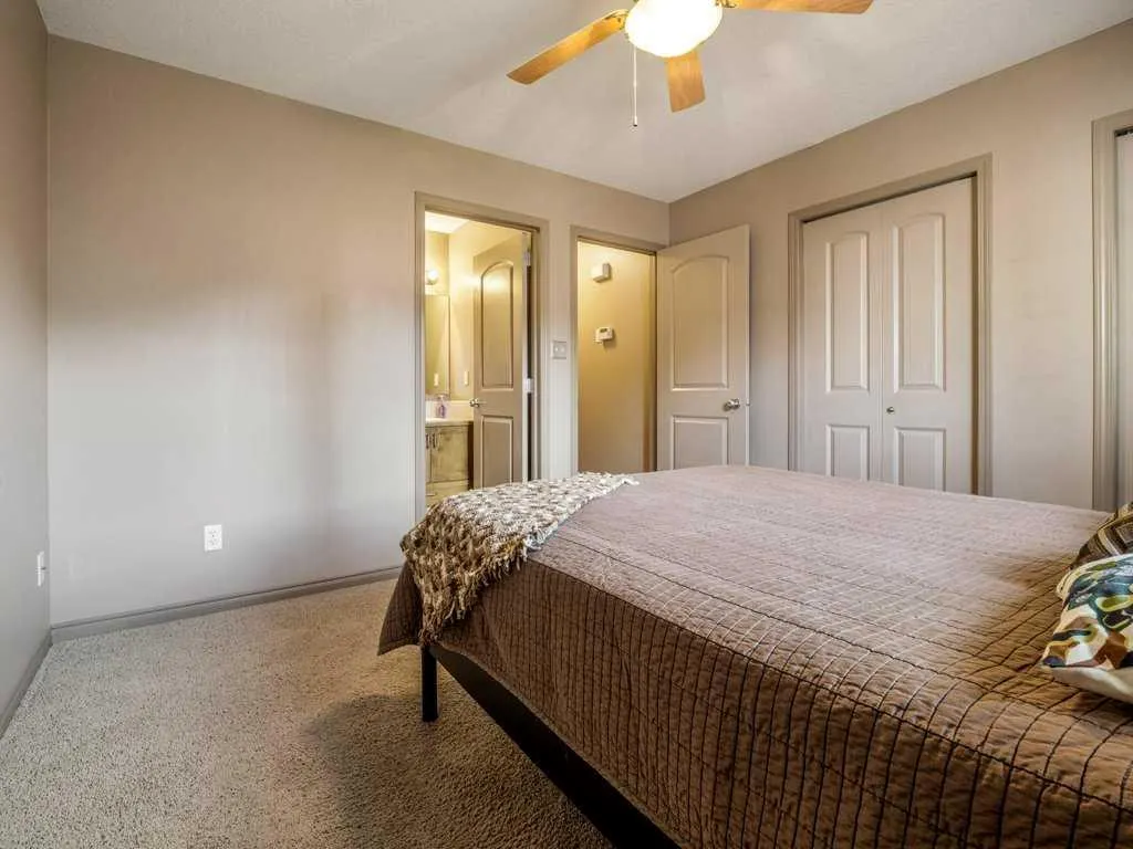 48 Aberdeen Road W