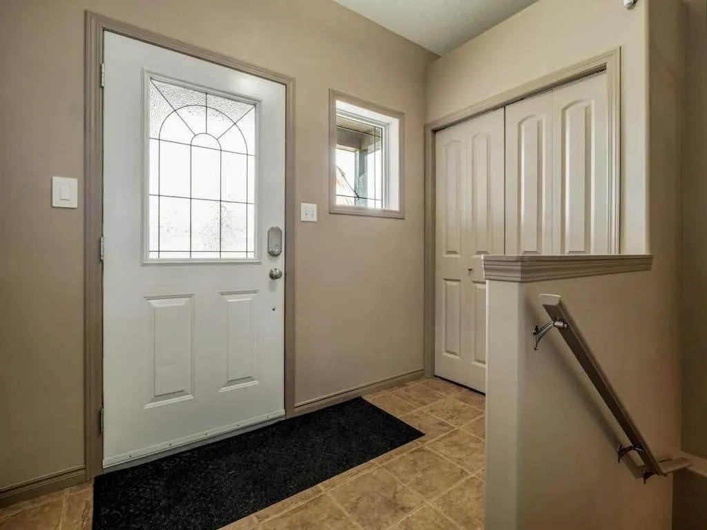48 Aberdeen Road W