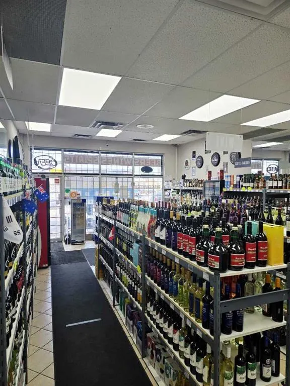 1234 123 Anywhere Street Calgary, AB, #1234