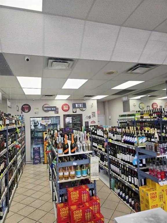1234 123 Anywhere Street Calgary, AB, #1234