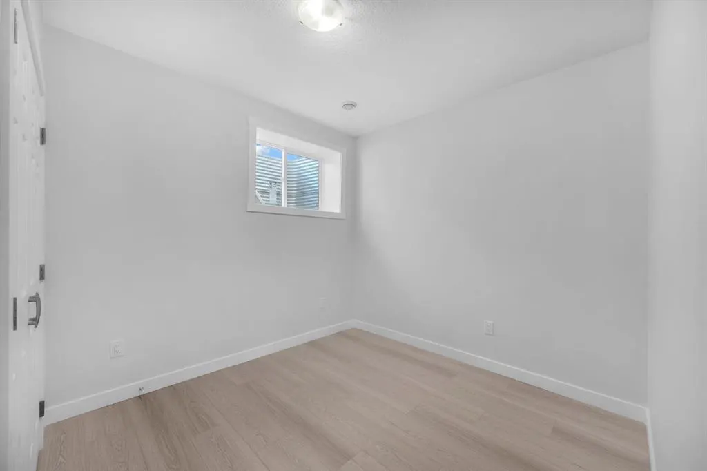 151 Carringham Way NW