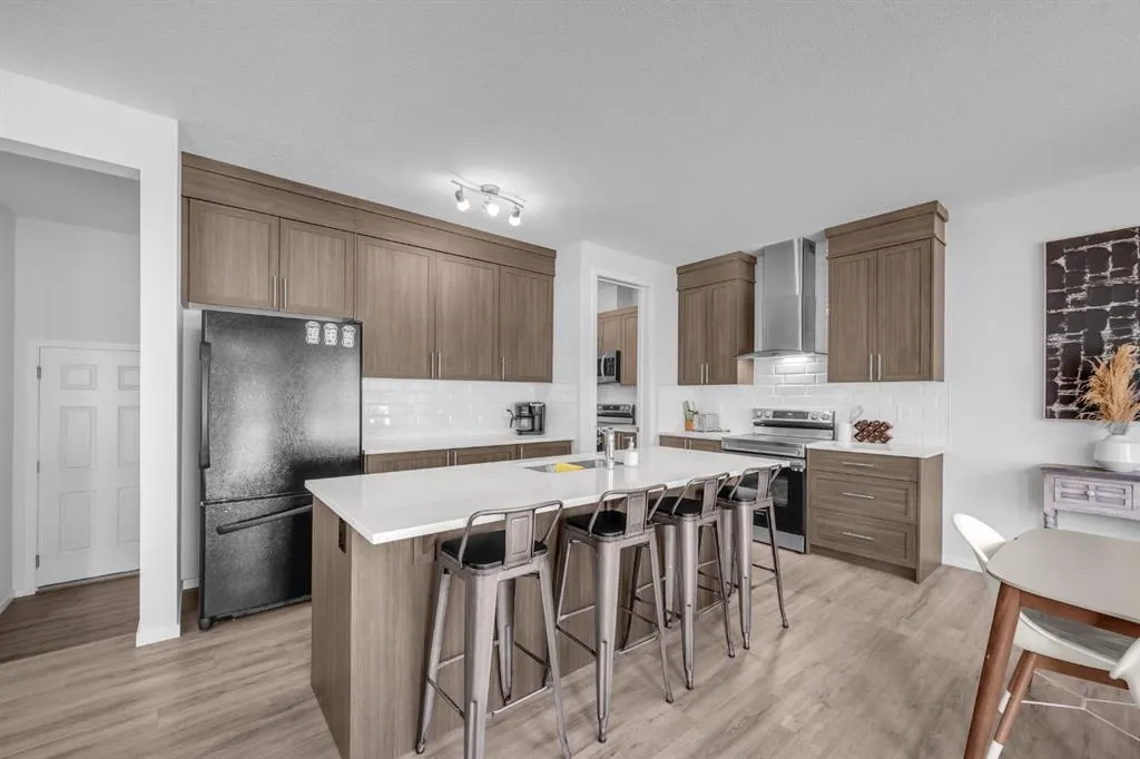 151 Carringham Way NW