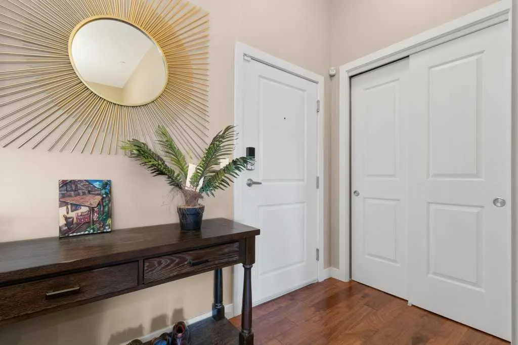 5110 36 Street, #401