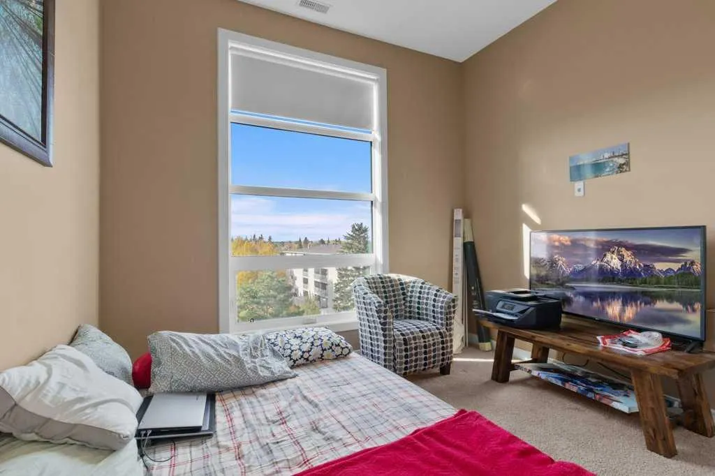 5110 36 Street, #401