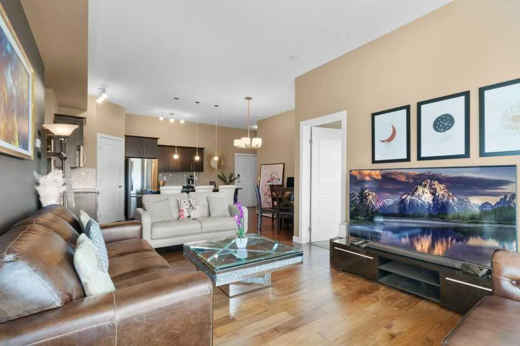 5110 36 Street, #401