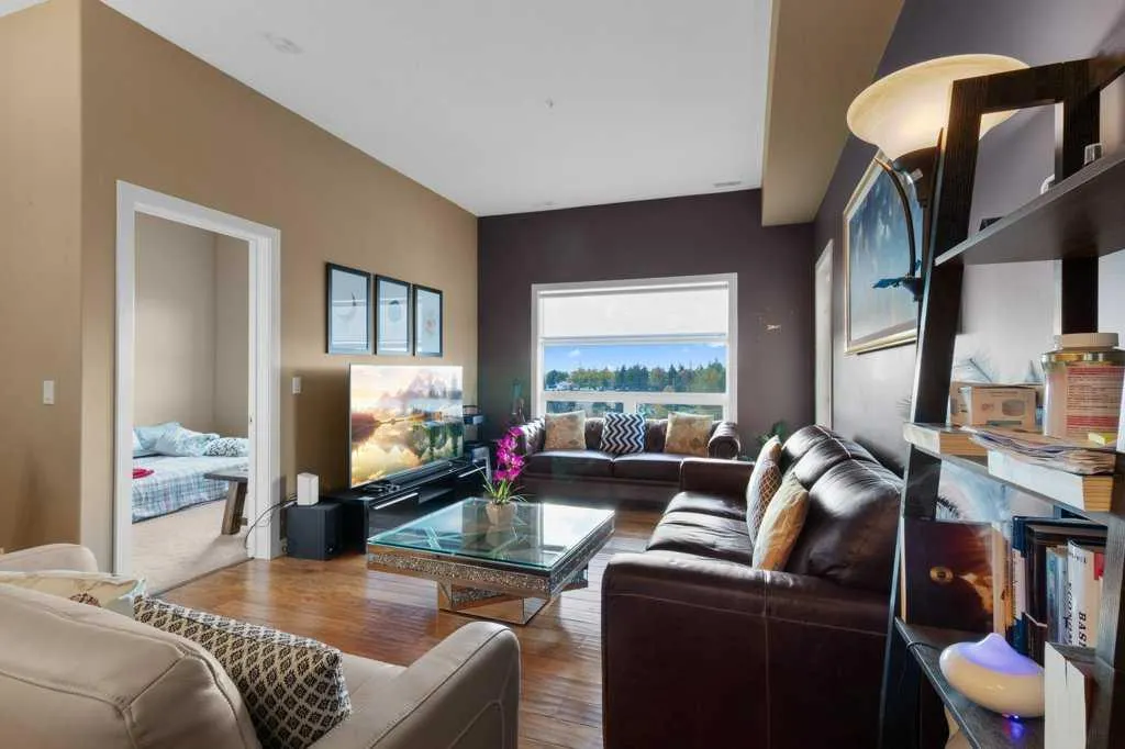 5110 36 Street, #401