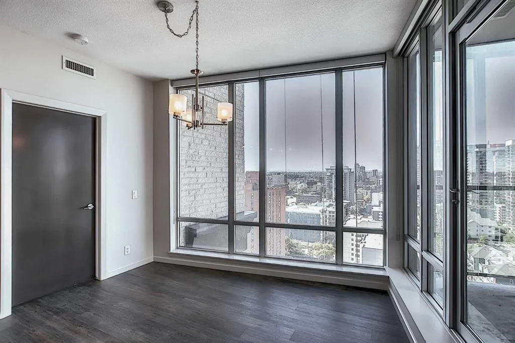 1410 1 Street SE, #1601