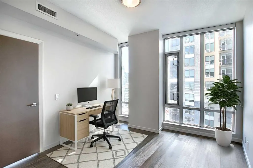 1410 1 Street SE, #1601