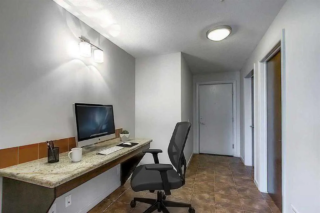 1410 1 Street SE, #1601