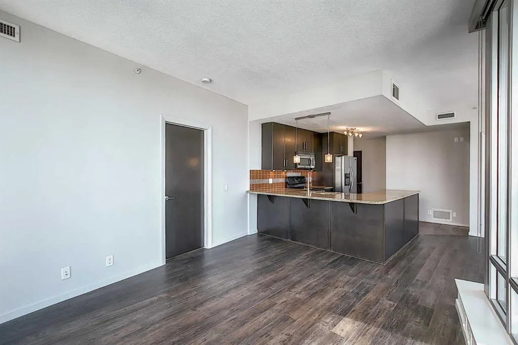 1410 1 Street SE, #1601