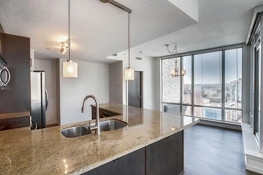 1410 1 Street SE, #1601