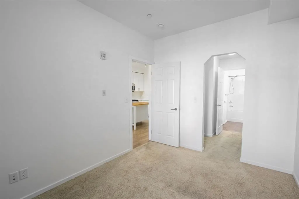 215 Legacy Boulevard SE, #1210