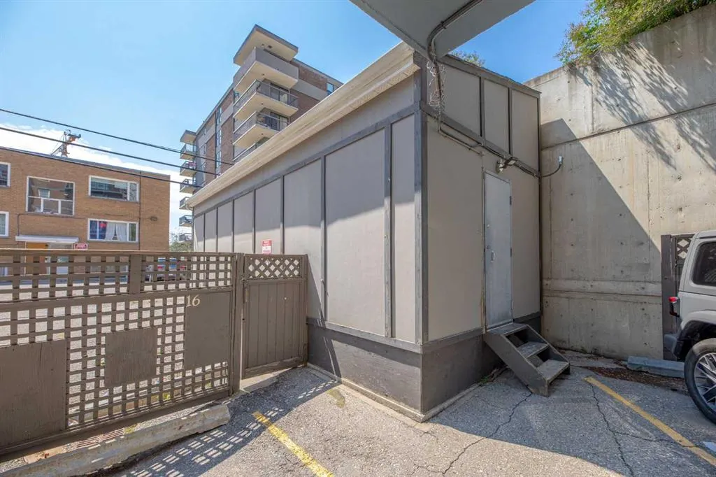 605 14 Avenue SW, #305