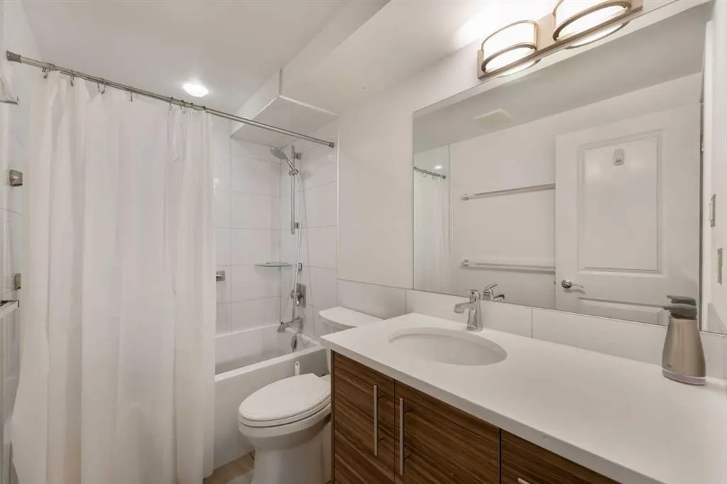 605 14 Avenue SW, #305