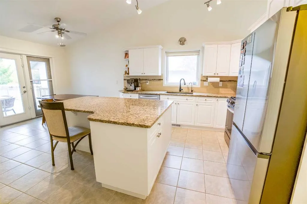 11 Falcon Ridge Drive