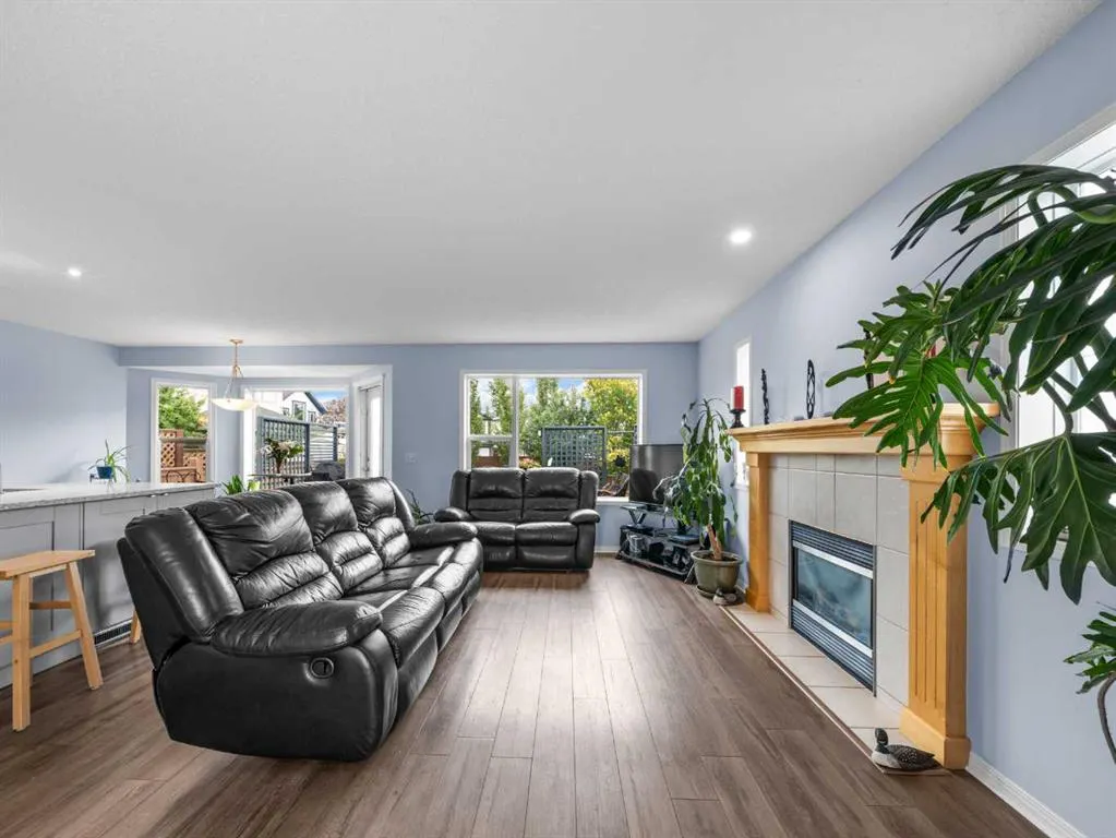 104 Rocky Ridge Heath NW