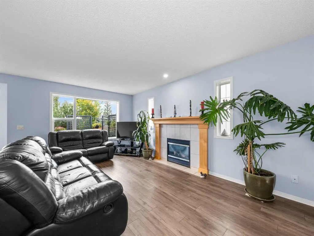 104 Rocky Ridge Heath NW