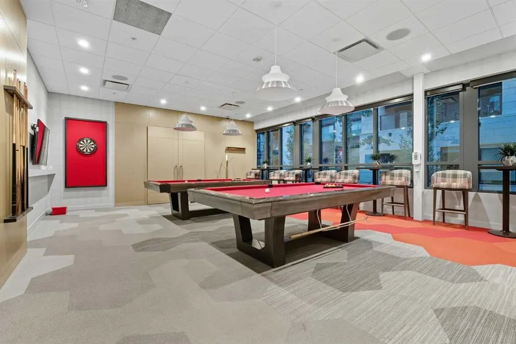 122 Mahogany Centre SE, #304