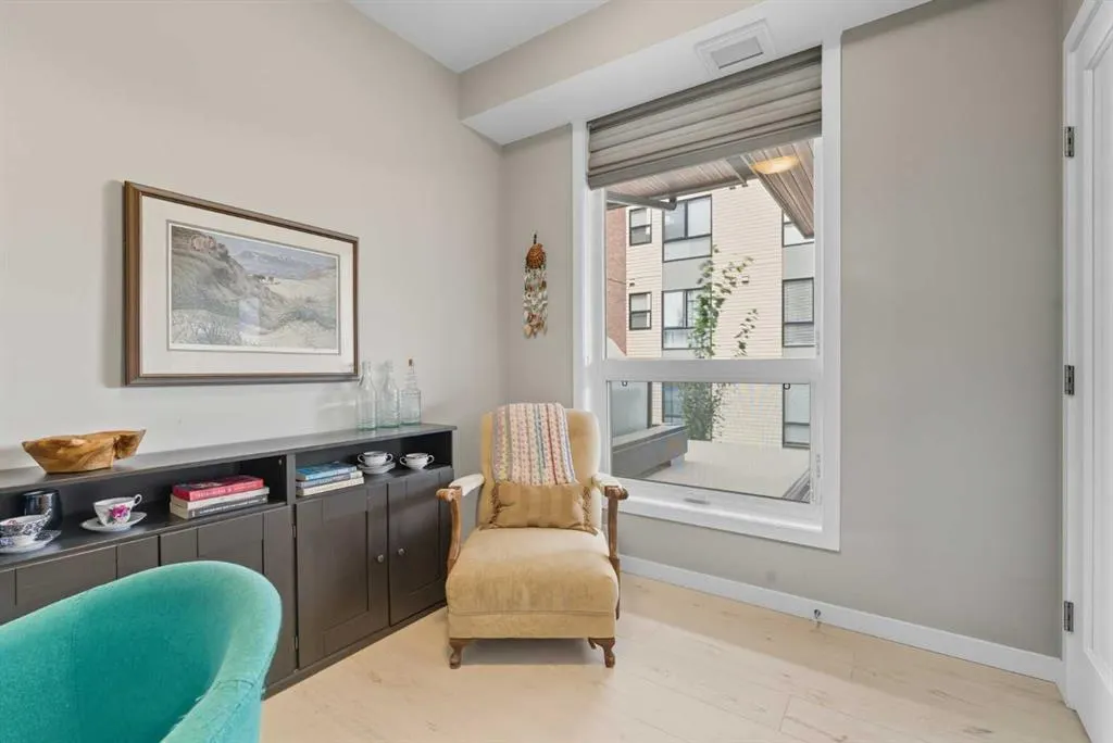 122 Mahogany Centre SE, #304