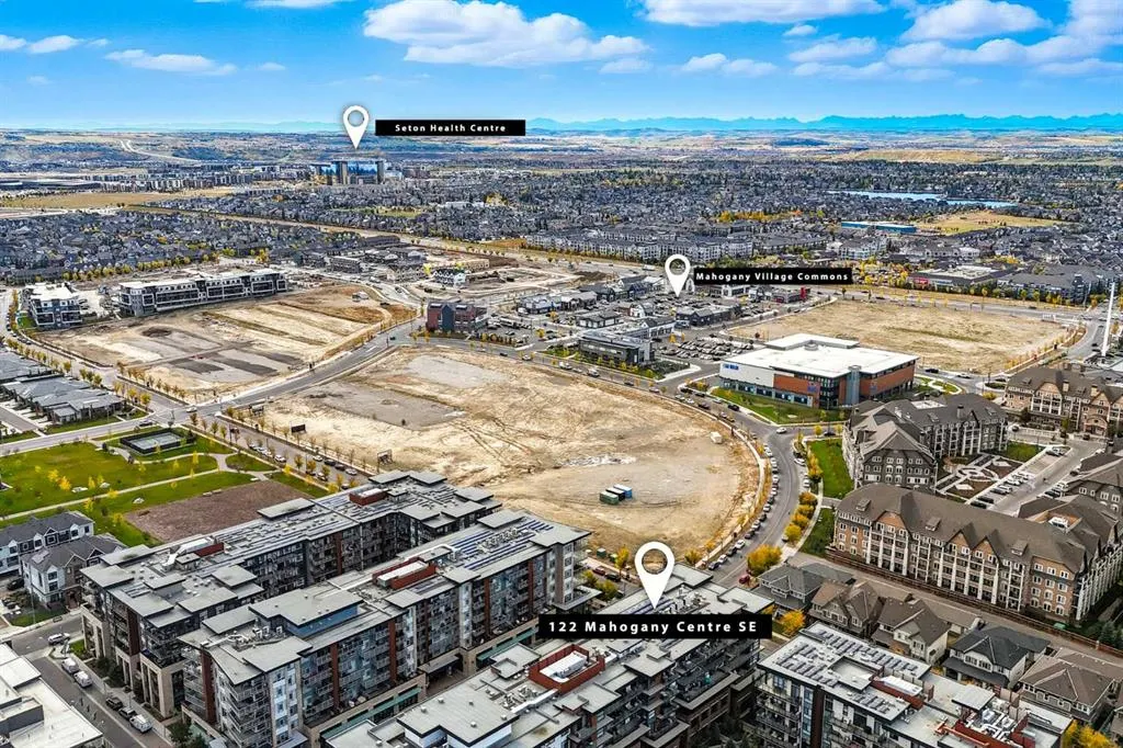 122 Mahogany Centre SE, #304