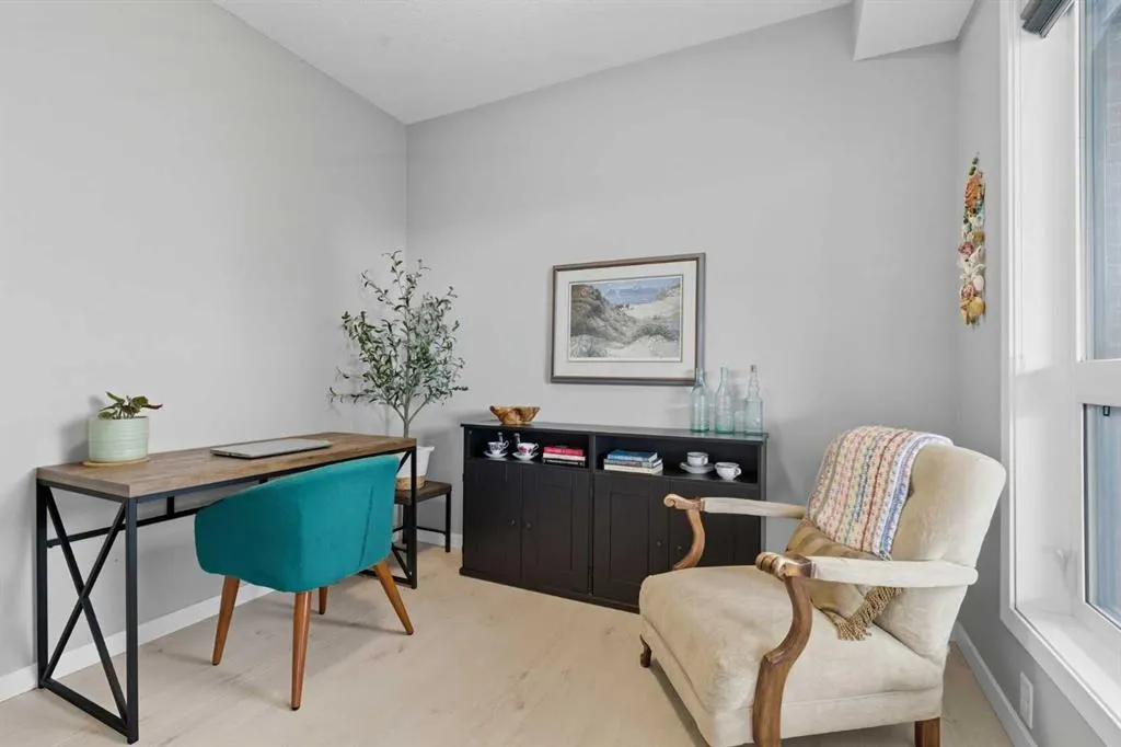 122 Mahogany Centre SE, #304