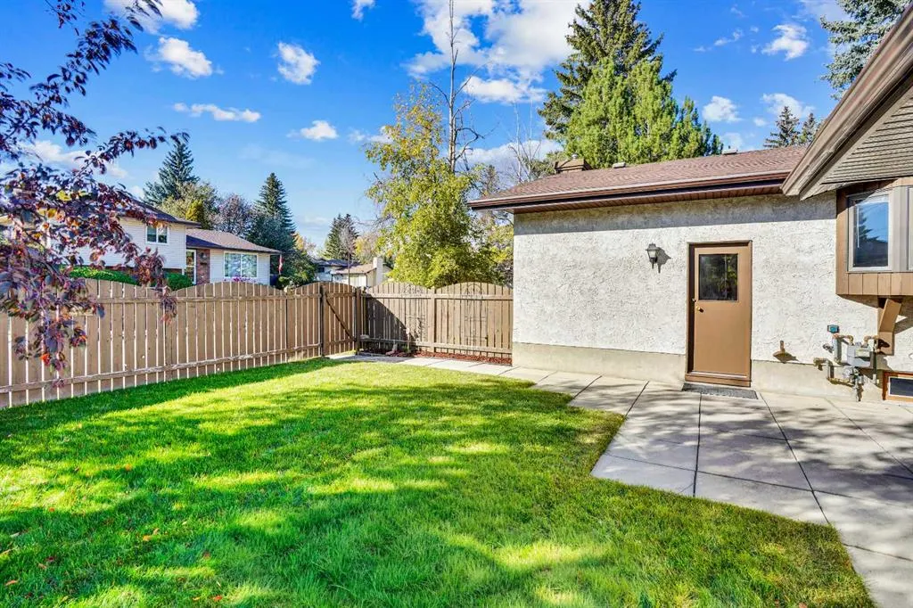 2719 Cedar Ridge Drive SW