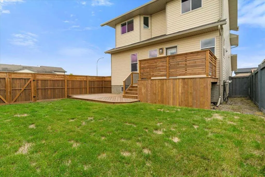 9526 Willow Drive