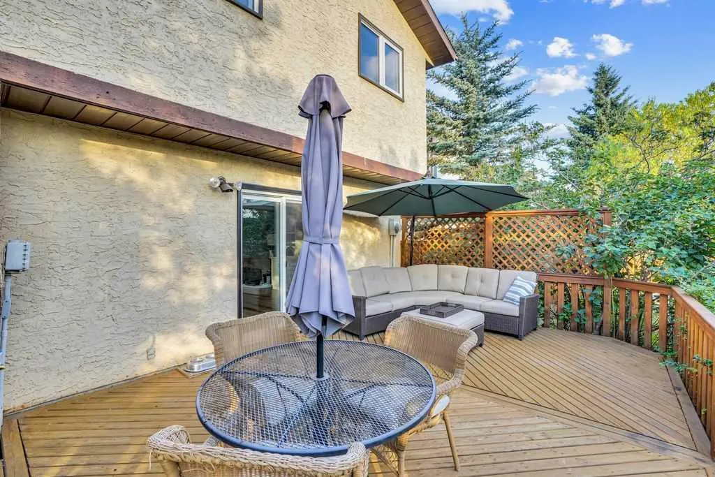 229 Wood Valley Place SW