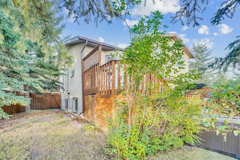 229 Wood Valley Place SW