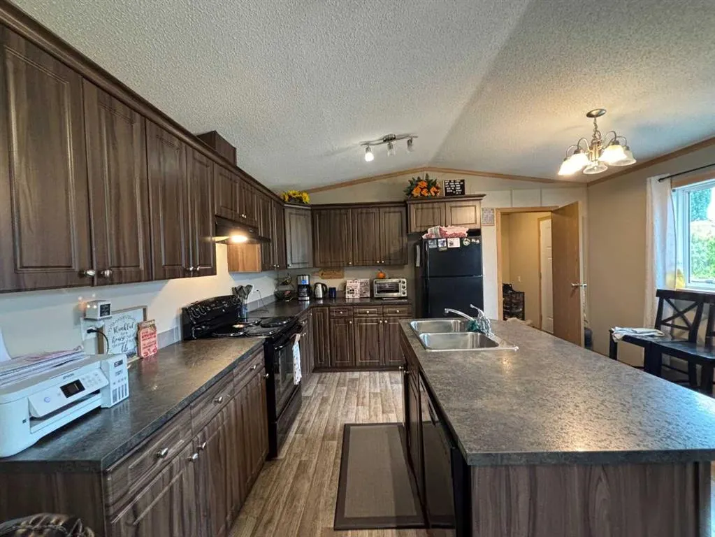 20 Auttreaux Drive