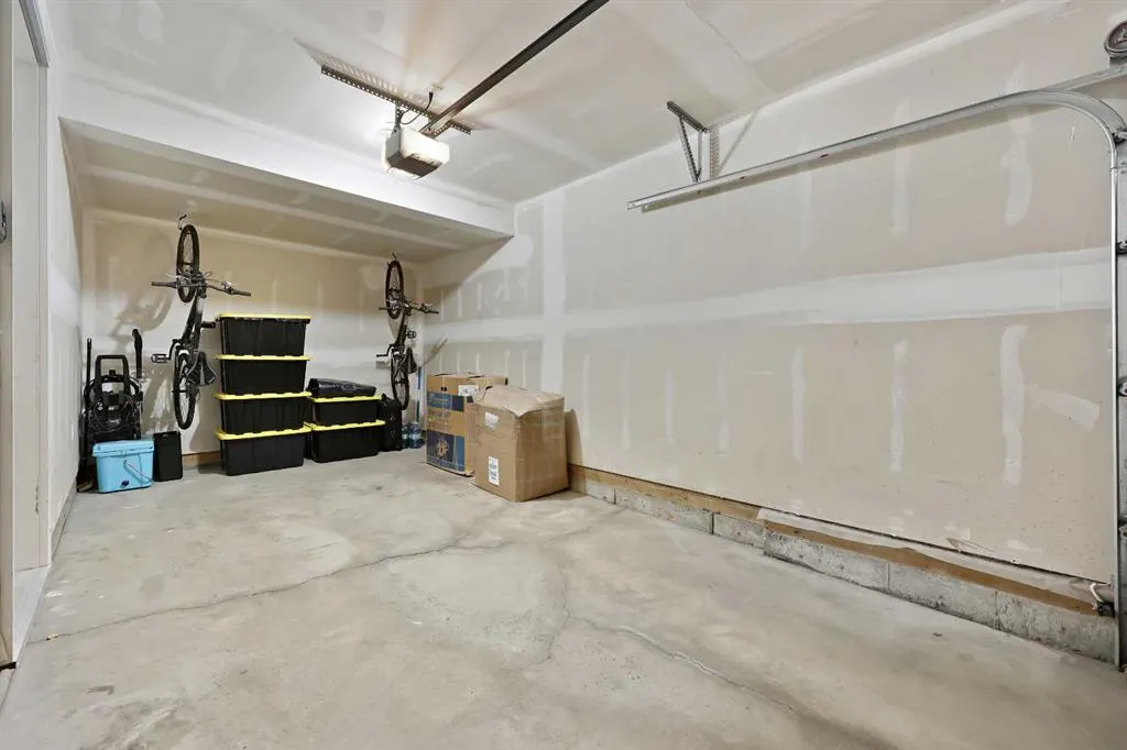 174 Copperpond Villas SE