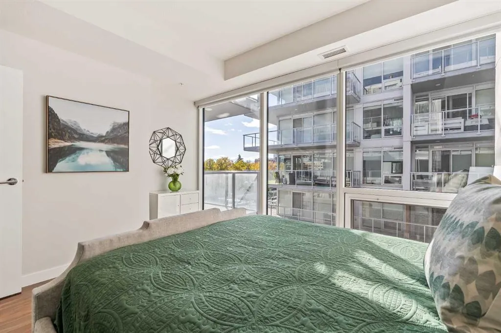 1234 5 Avenue NW, #1404