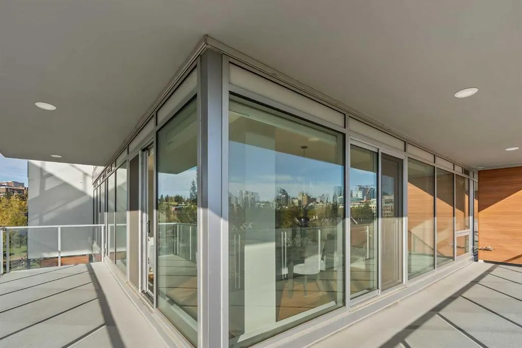 1234 5 Avenue NW, #1404