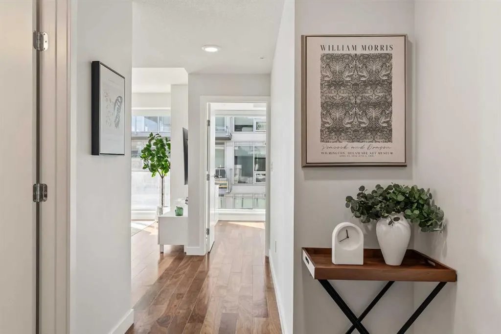 1234 5 Avenue NW, #1404