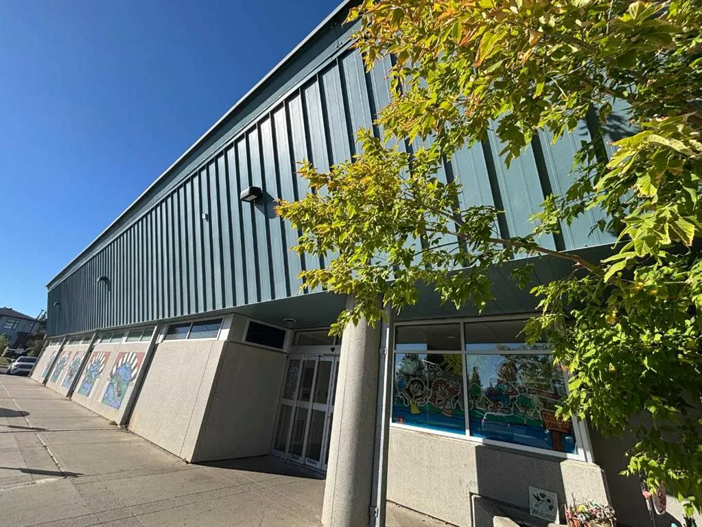 2412 30 Street SW, #2