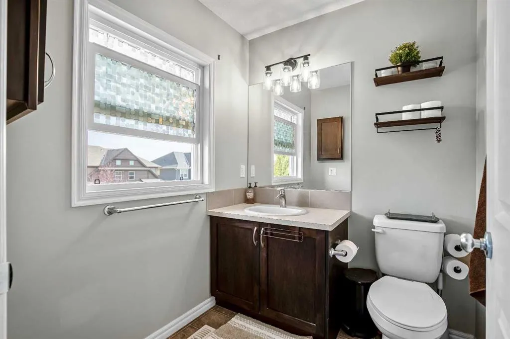 178 Legacy Mews SE