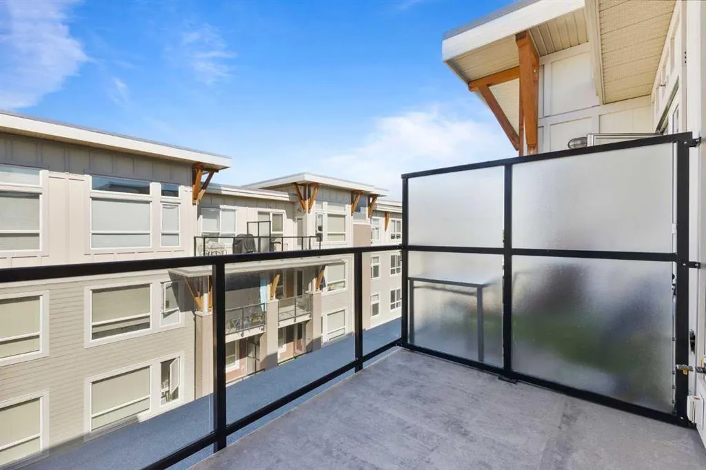 721 4 Street NE, #431