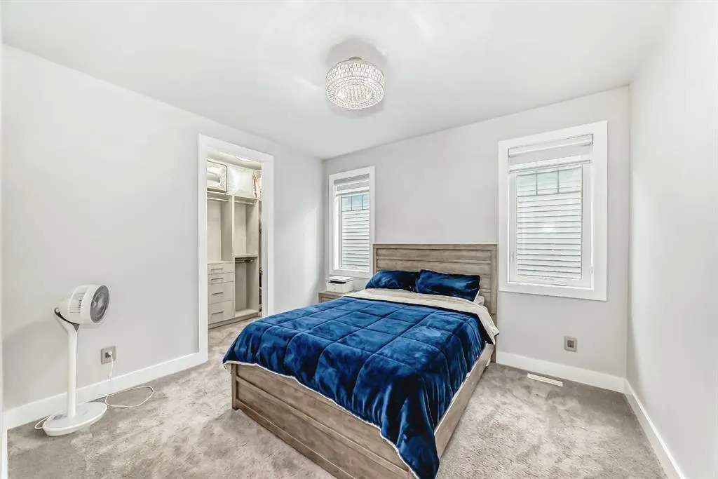 3149 winspear Crescent SW