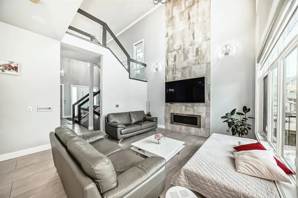 3149 winspear Crescent SW