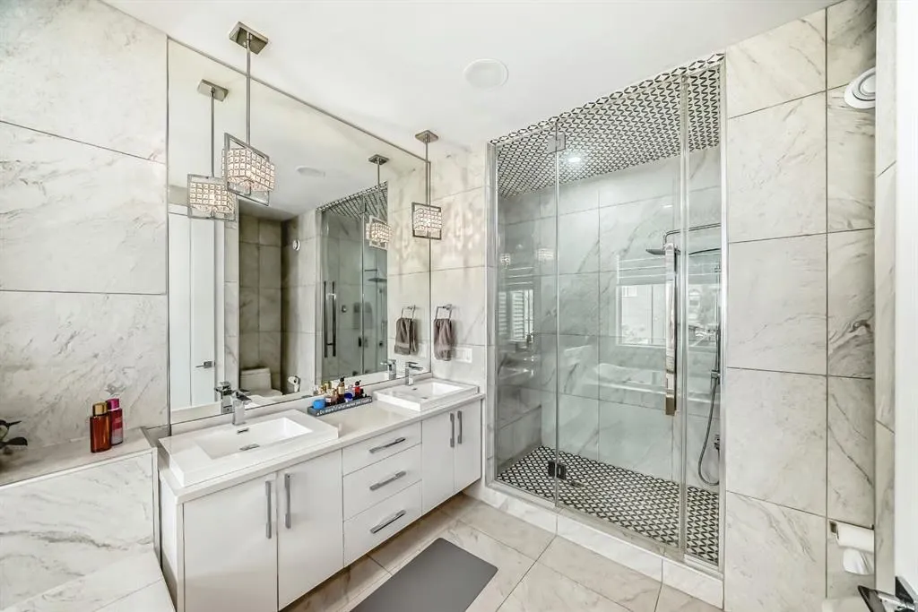 3149 winspear Crescent SW