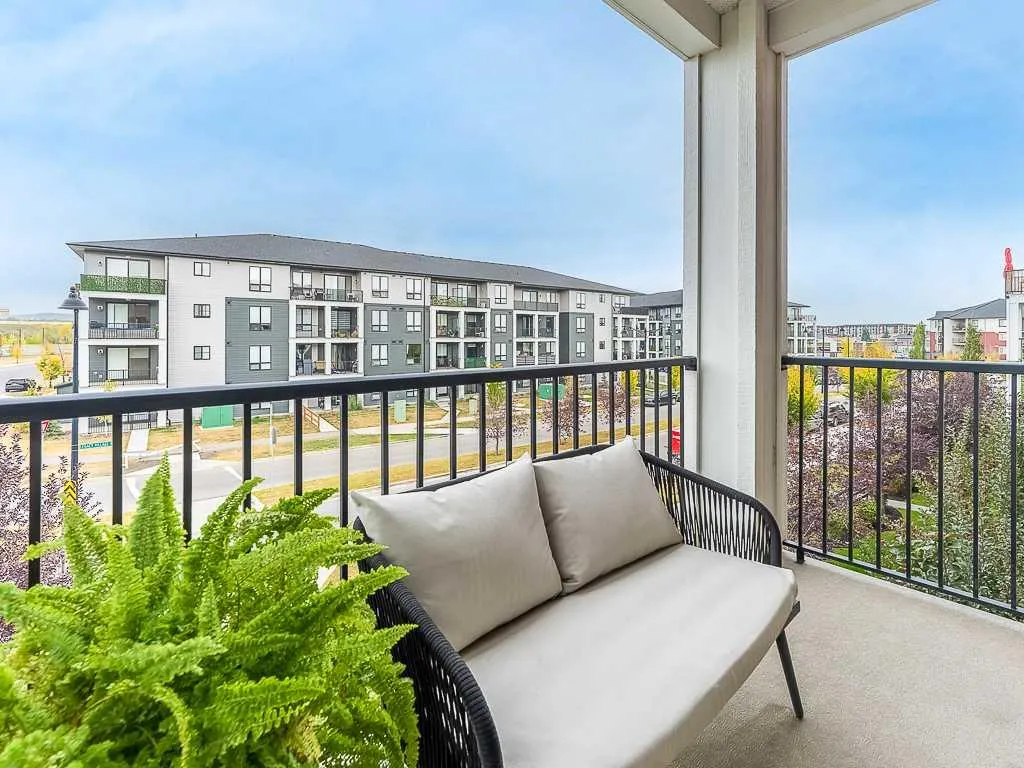 151 Legacy Main Street SE, #7306