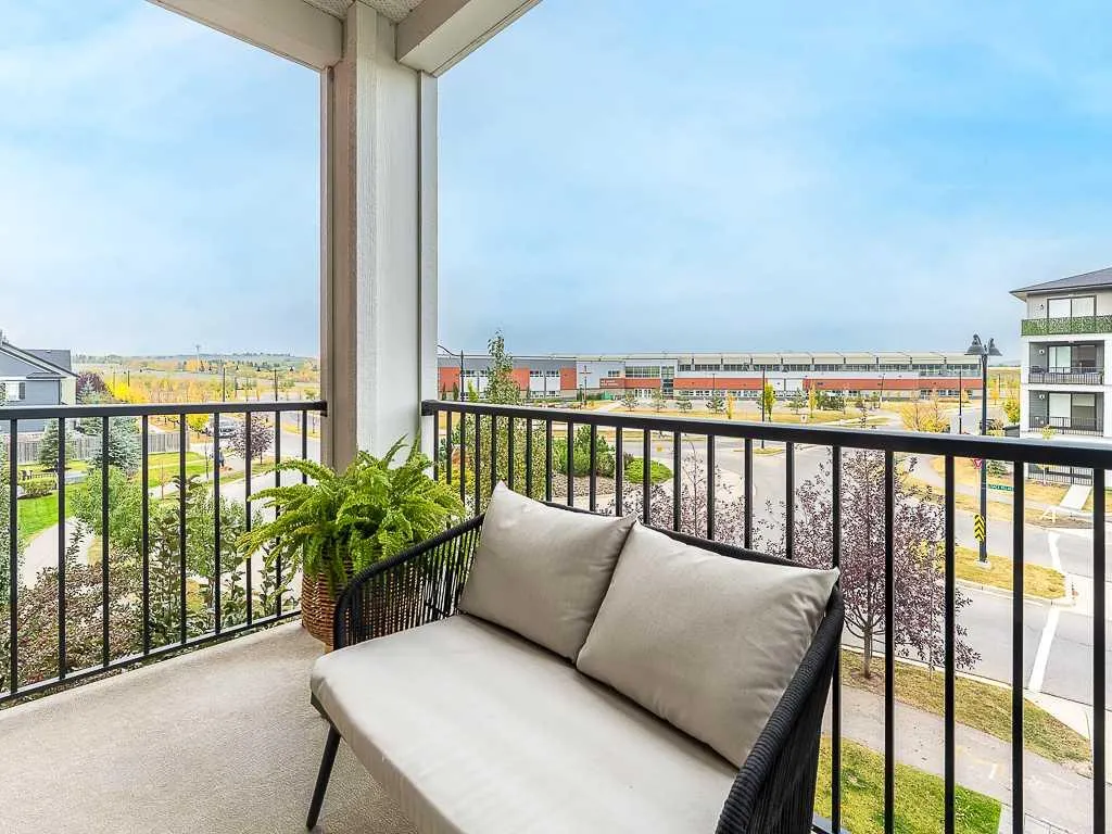 151 Legacy Main Street SE, #7306