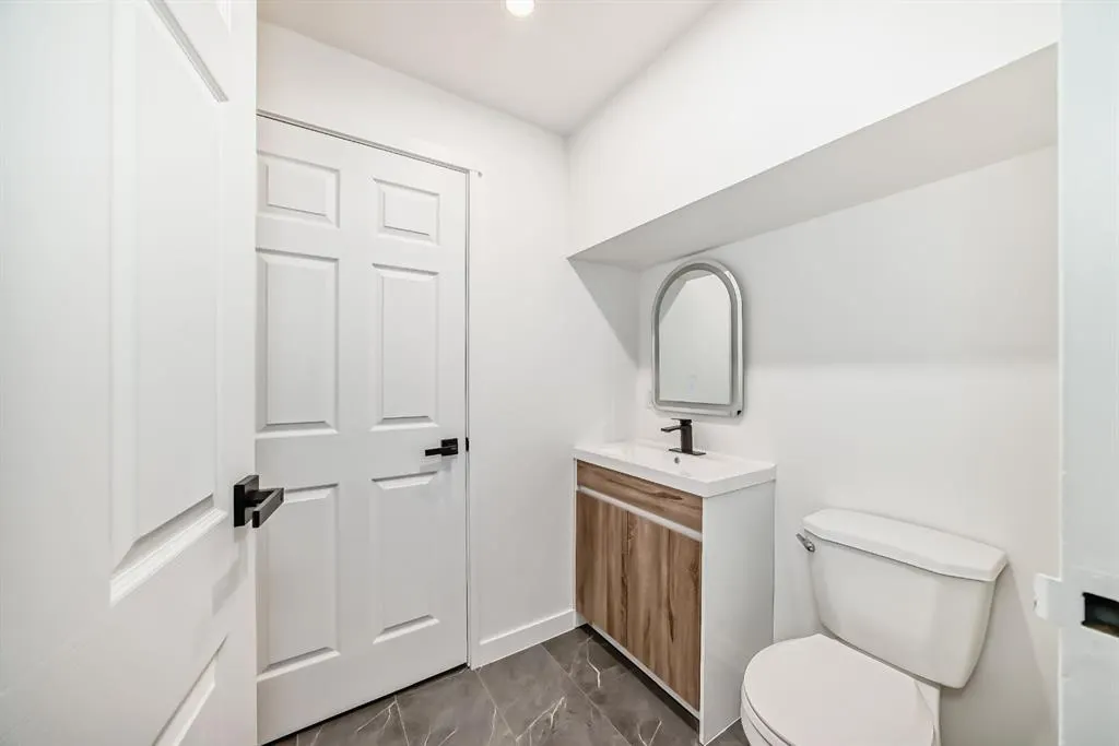 15A Arlington Bay SE
