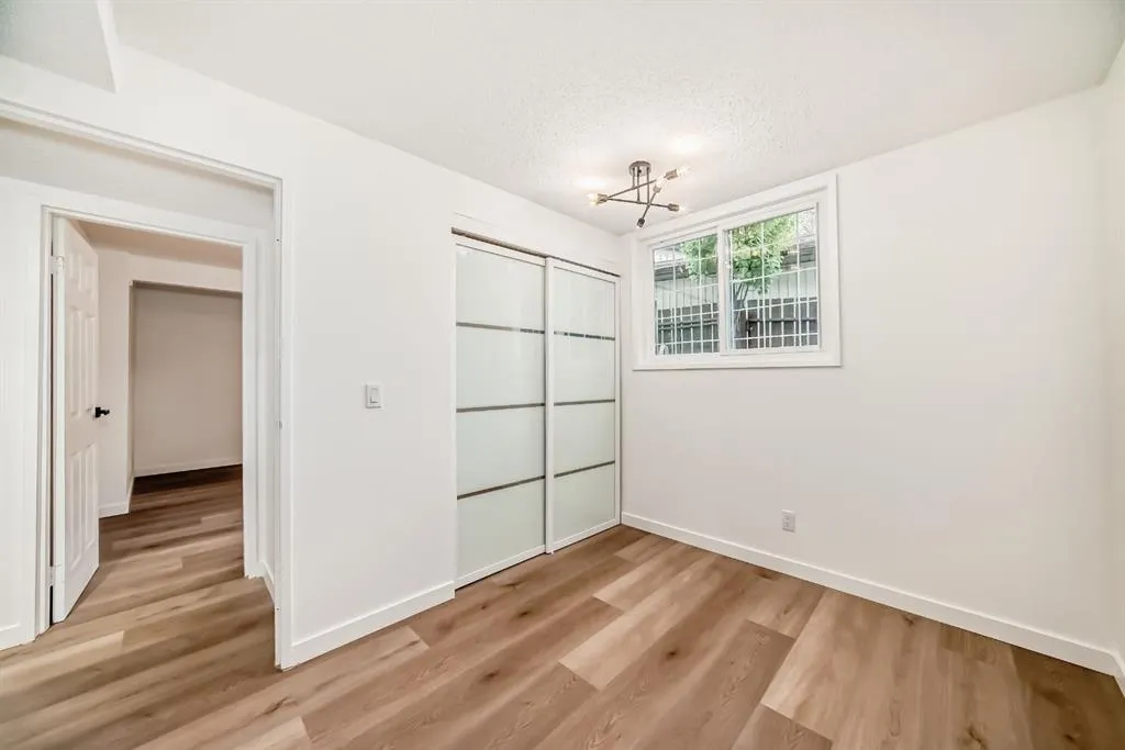 15A Arlington Bay SE