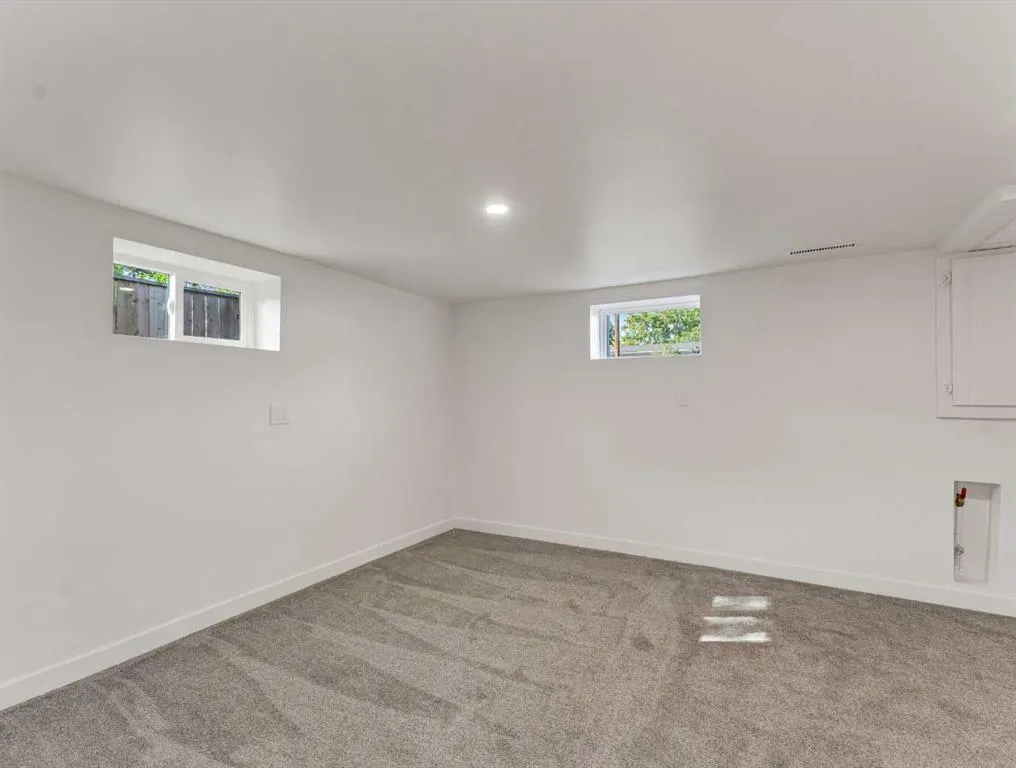333 1 Street SW