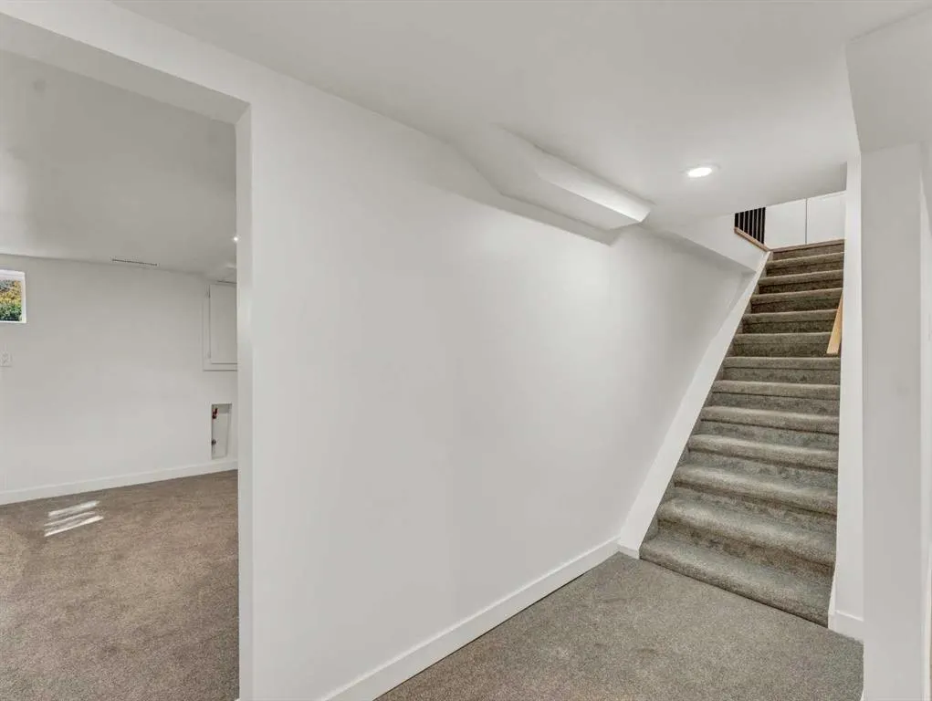 333 1 Street SW