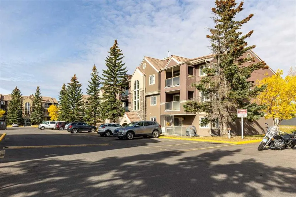 2611 Edenwold Heights NW, #11