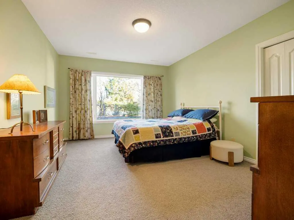 21 Fairmont Park Landing S